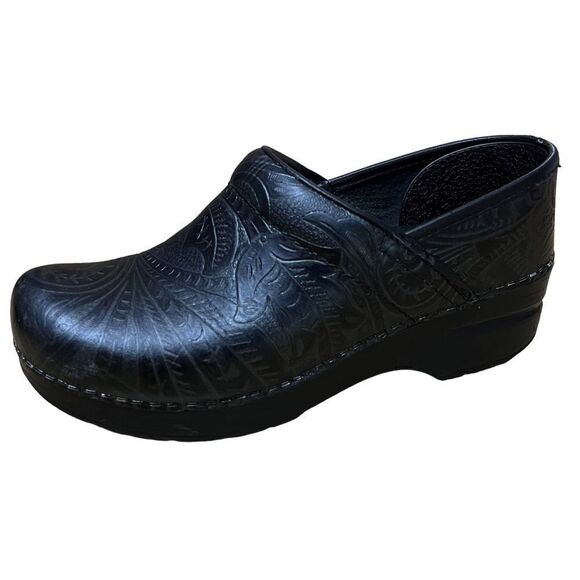 Dansko Black Tooled Staples Clogs Sz 6.5-7 - Picture 1 of 13